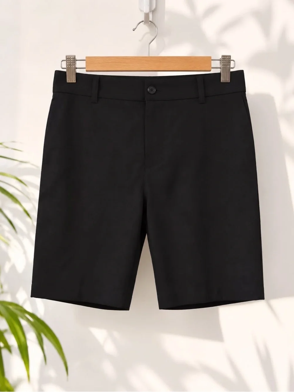 36W- PGA TOUR DRIFLUX PERFORMANCE FLAT FRONT PERFORMANCE/GOLF SHORTS